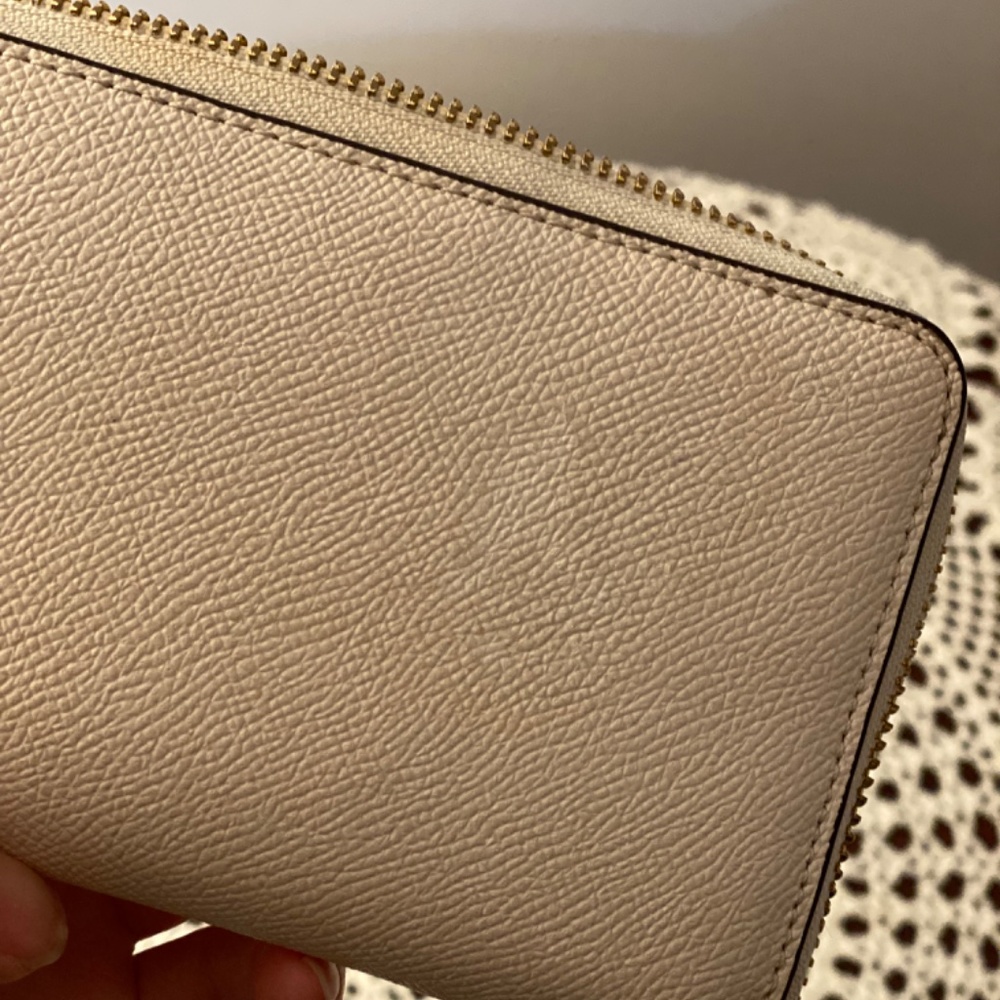Coach Wallet - Picture 5 of 5